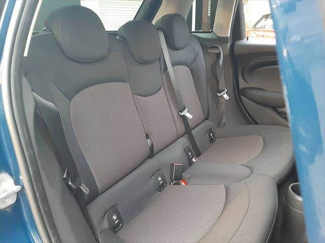 BMW MINI COOPER 5DOO 2016 Image 31