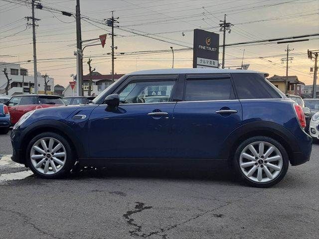 BMW MINI COOPER 5DOO 2016 Image 31