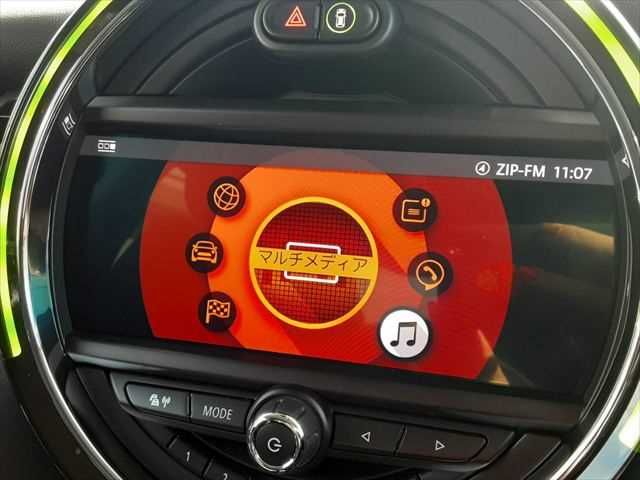 BMW MINI COOPER S 5DOOR 2019 Image 31