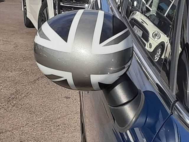 BMW MINI COOPER S 5DOOR 2019 Image 31