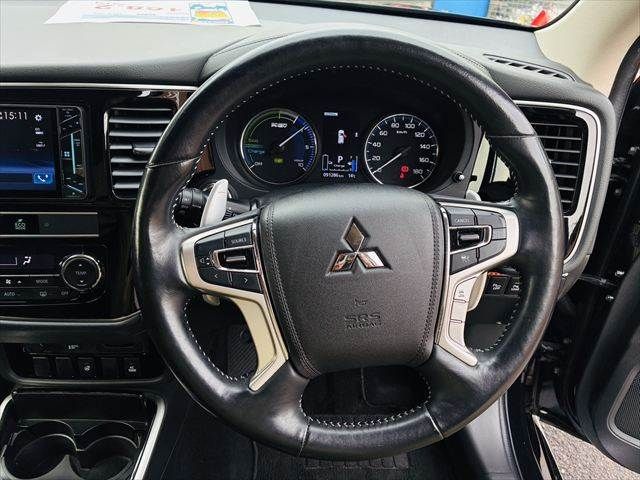 MITSUBISHI OUTLANDER PHEV 2018 Image 31