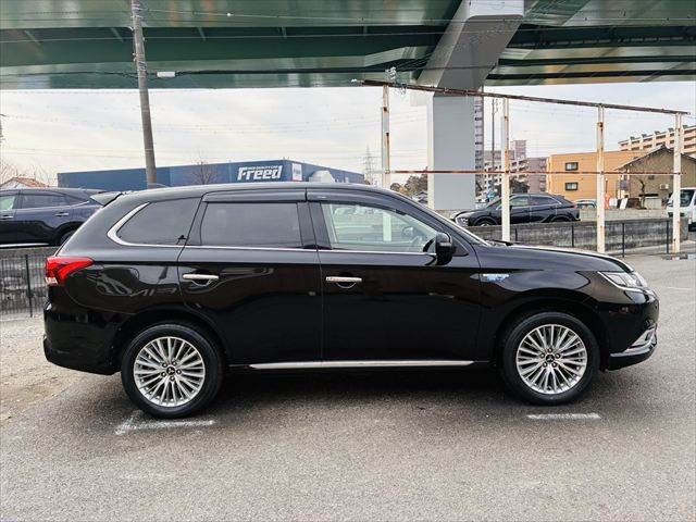 MITSUBISHI OUTLANDER PHEV 2018 Image 31