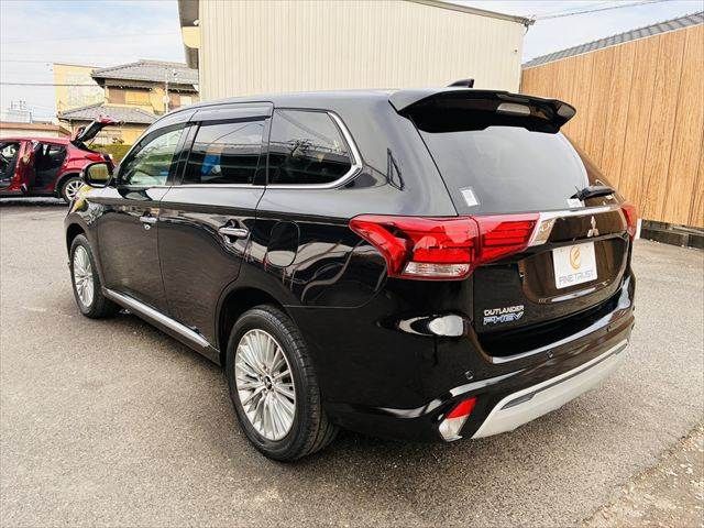 MITSUBISHI OUTLANDER PHEV 2018 Image 31