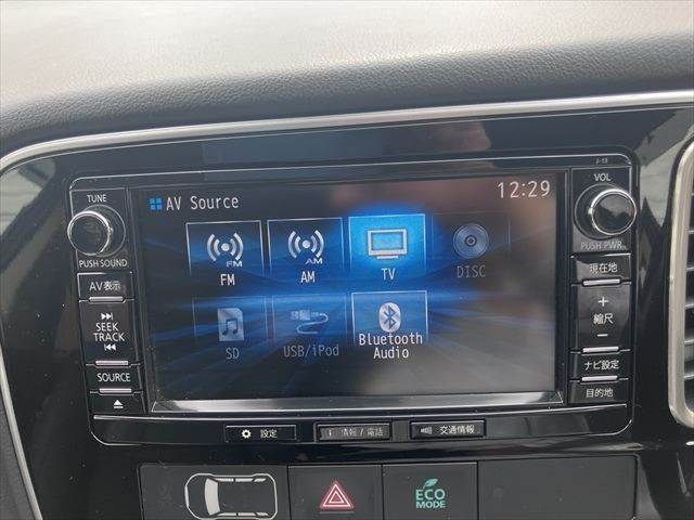 MITSUBISHI OUTLANDER PHEV 2015 Image 31