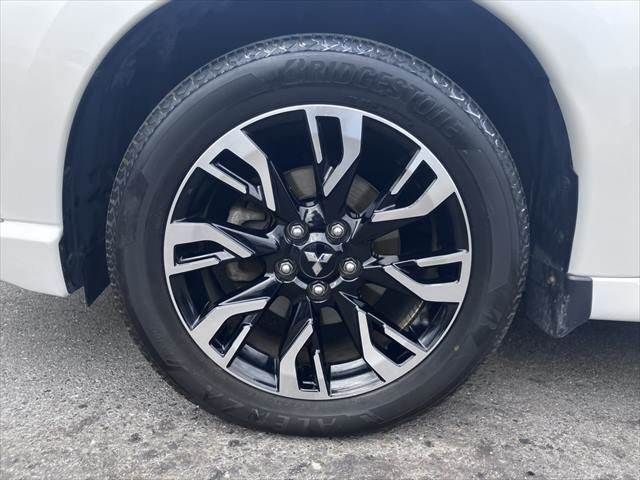 MITSUBISHI OUTLANDER PHEV 2015 Image 31