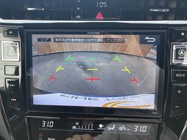 TOYOTA HARRIER HYBRID 2015 Image 31