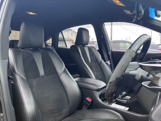 TOYOTA HARRIER HYBRID 2015 Image 31