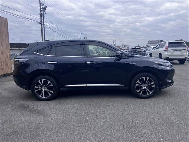 TOYOTA HARRIER HYBRID 2015 Image 31