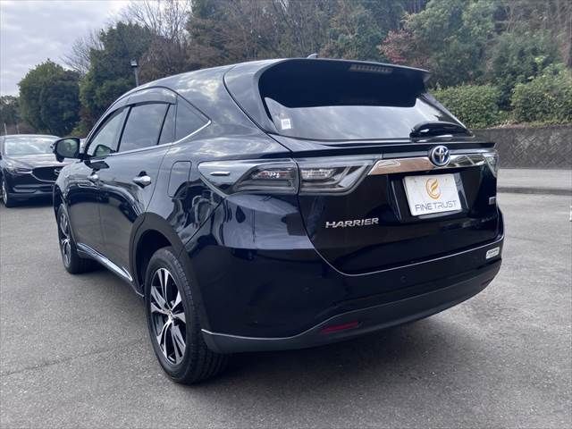 TOYOTA HARRIER HYBRID 2015 Image 31