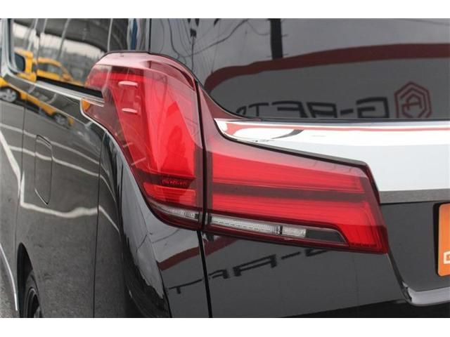 TOYOTA ALPHARD 2018 Image 31