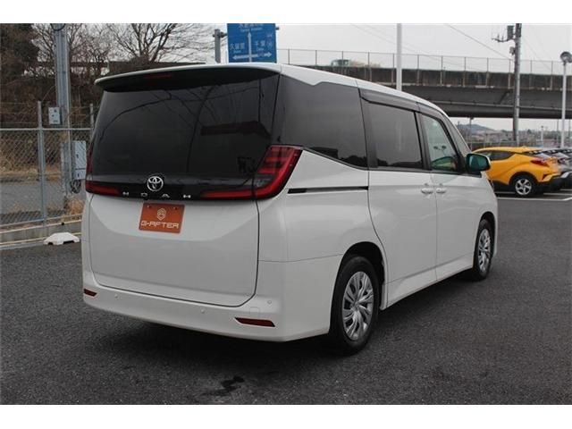 TOYOTA NOAH 2023 Image 31