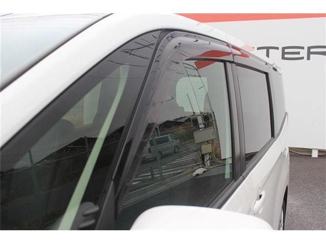 TOYOTA NOAH 2023 Image 31