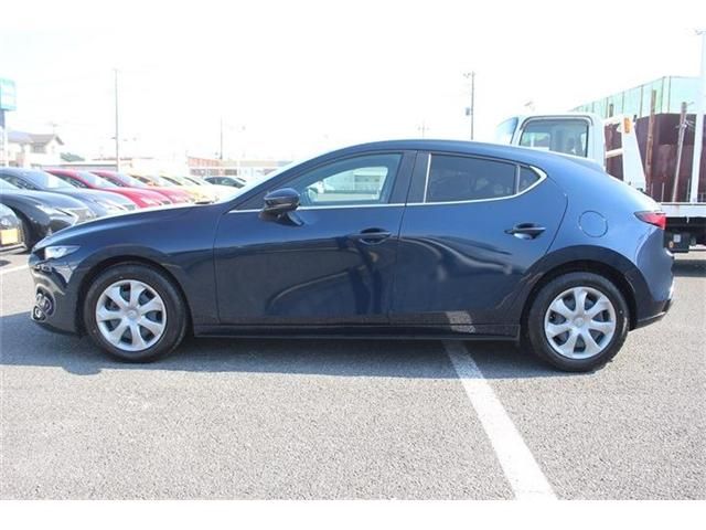 MAZDA 3 FASTBACK 2023 Image 31