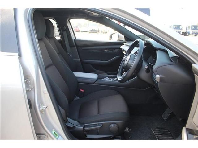 MAZDA 3 FASTBACK 2023 Image 31