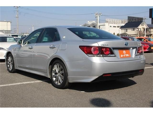 TOYOTA CROWN SEDAN HYBRID 2017 Image 31