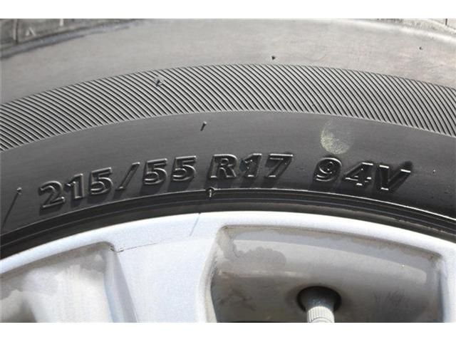 TOYOTA CROWN SEDAN HYBRID 2017 Image 31