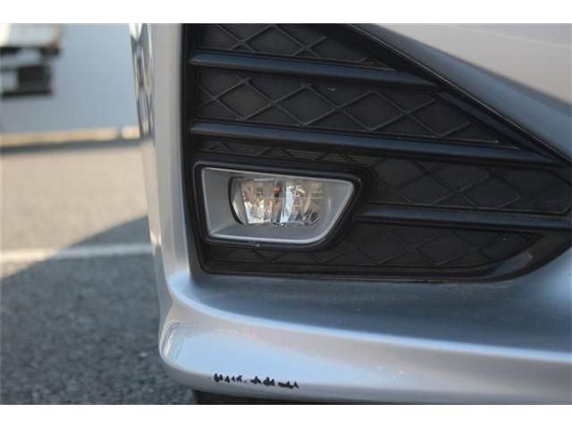 TOYOTA CROWN SEDAN HYBRID 2017 Image 31