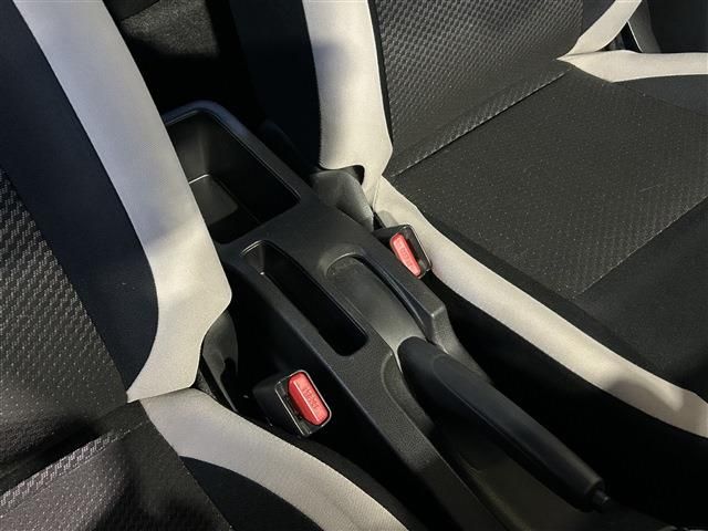 NISSAN NOTE 4WD 2018 Image 31