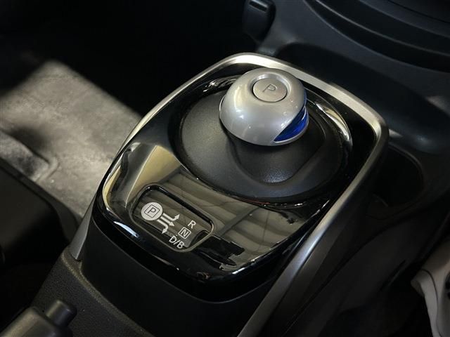 NISSAN NOTE 4WD 2018 Image 31