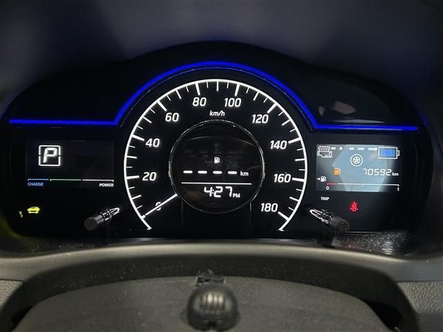 NISSAN NOTE 4WD 2018 Image 31