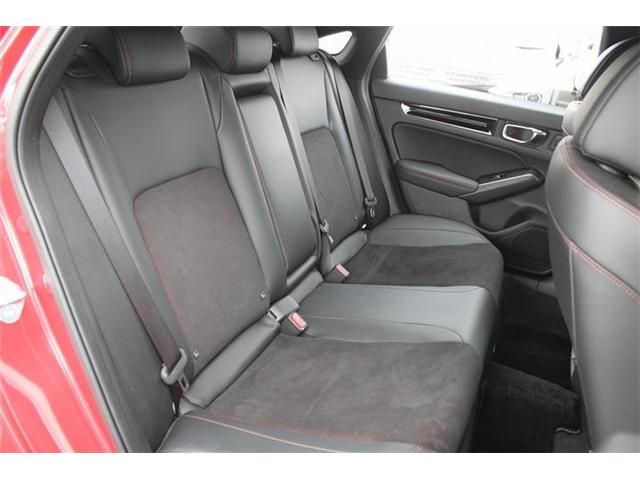 HONDA CIVIC HATCHBACK 2023 Image 31