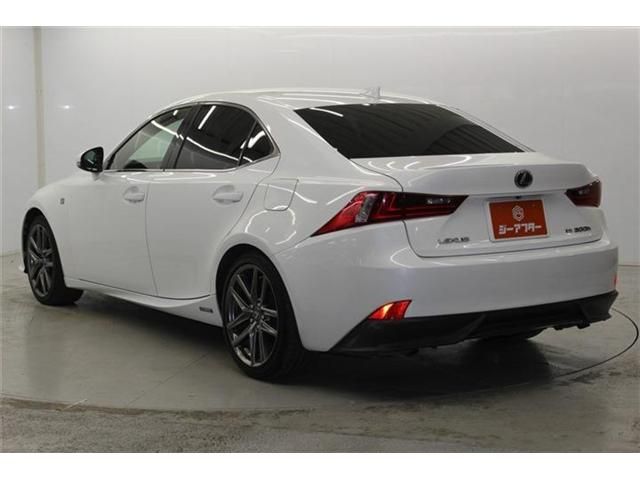 TOYOTA LEXUS IS300H 2013 Image 31