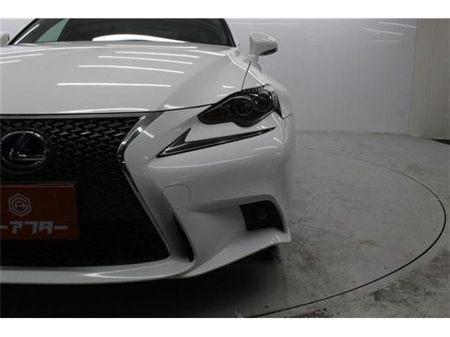 TOYOTA LEXUS IS300H 2013 Image 31