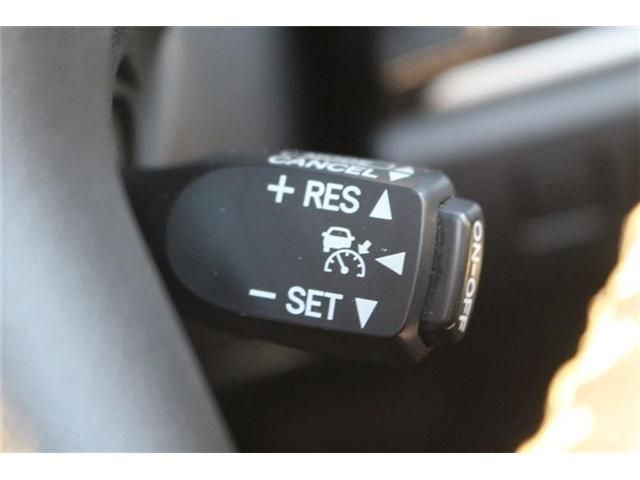 TOYOTA CROWN SEDAN 2015 Image 31