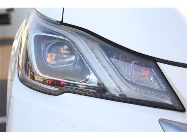 TOYOTA CROWN SEDAN 2015 Image 31