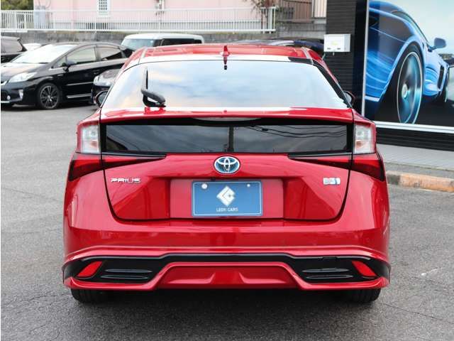 TOYOTA PRIUS 2019 Image 31