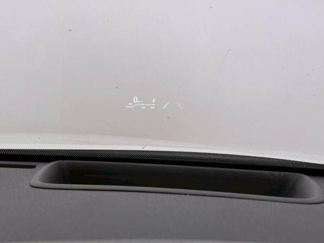 TOYOTA HARRIER HYBRID 2023 Image 31