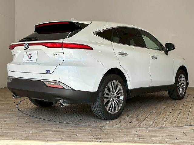 TOYOTA HARRIER HYBRID 2023 Image 31