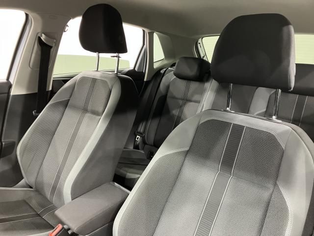 VOLKSWAGEN POLO 2019 Image 31