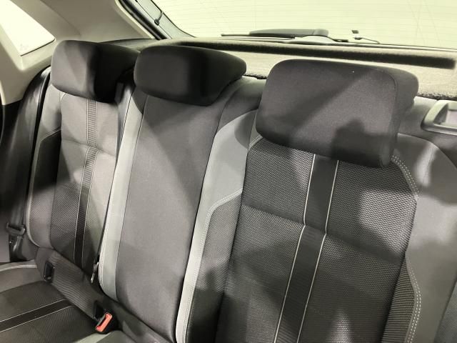 VOLKSWAGEN POLO 2019 Image 31