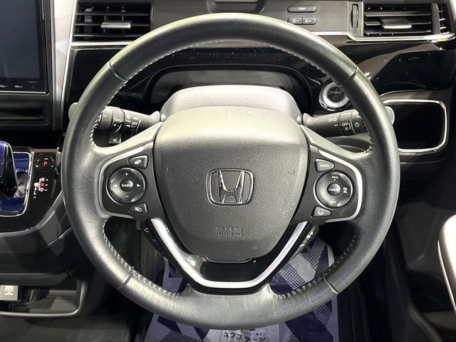 HONDA FREED HYBRID 2017 Image 31