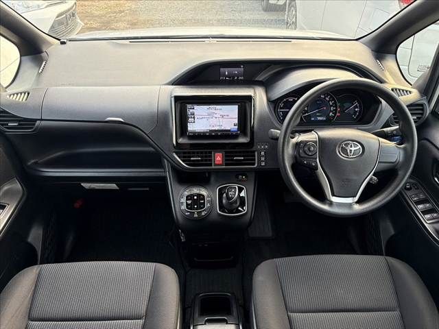 TOYOTA NOAH HYBRID 2020 Image 31