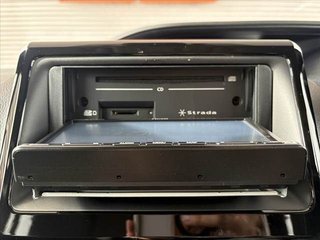 TOYOTA NOAH HYBRID 2020 Image 31