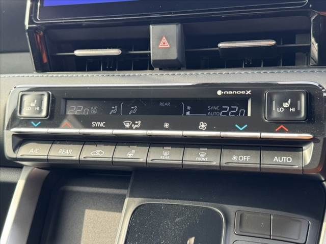 TOYOTA VOXY HYBRID 2023 Image 31