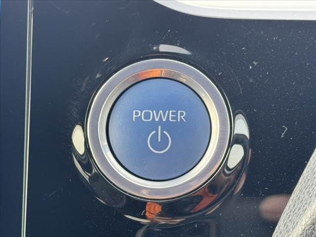 TOYOTA VOXY HYBRID 2023 Image 31