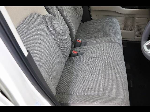 HONDA N BOX 2020 Image 31