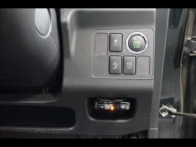 DAIHATSU MOVE CUSTOM 2013 Image 31