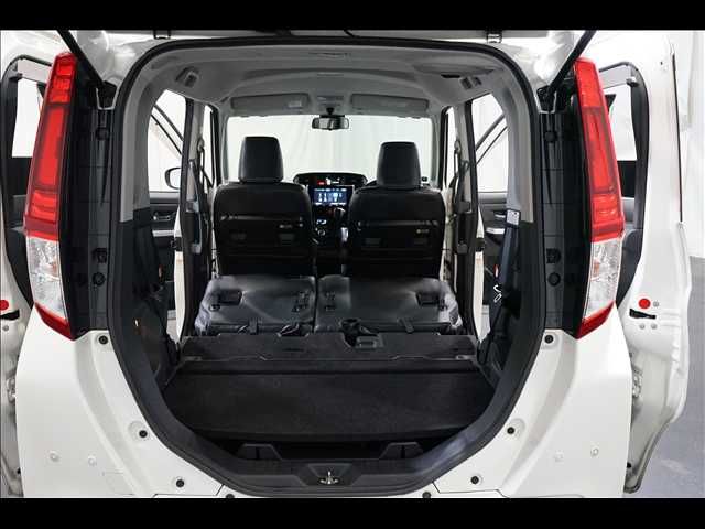 TOYOTA ROOMY 2017 Image 31