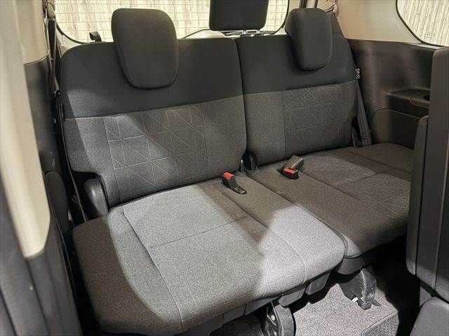 NISSAN SERENA  WG 2023 Image 31