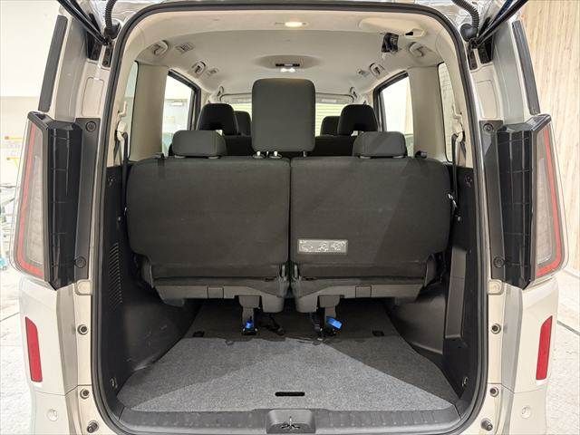 NISSAN SERENA  WG 2023 Image 31