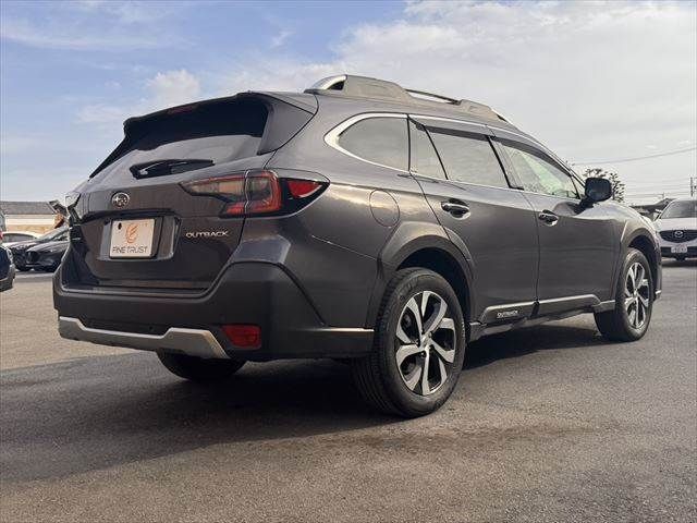 SUBARU LEGACY OUTBACK 2023 Image 31