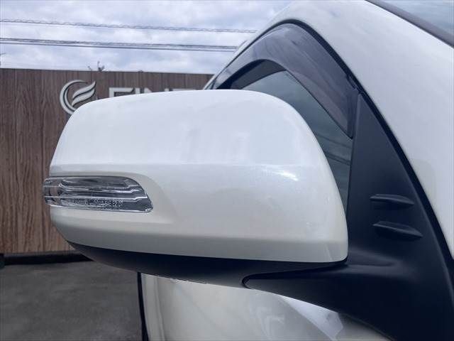 TOYOTA LANDCRUISER PRADO 2015 Image 31