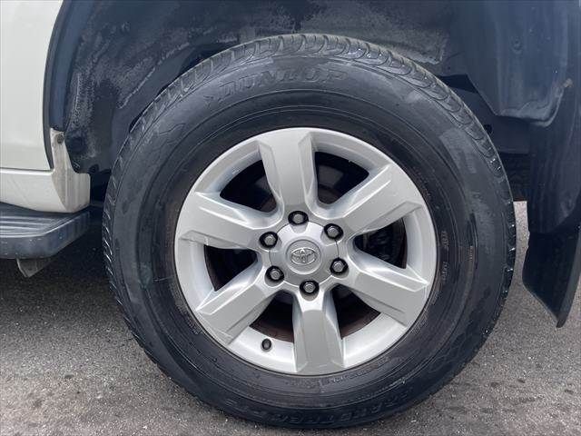 TOYOTA LANDCRUISER PRADO 2015 Image 31