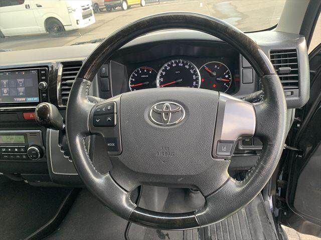TOYOTA HIACE VAN 2WD 2018 Image 31