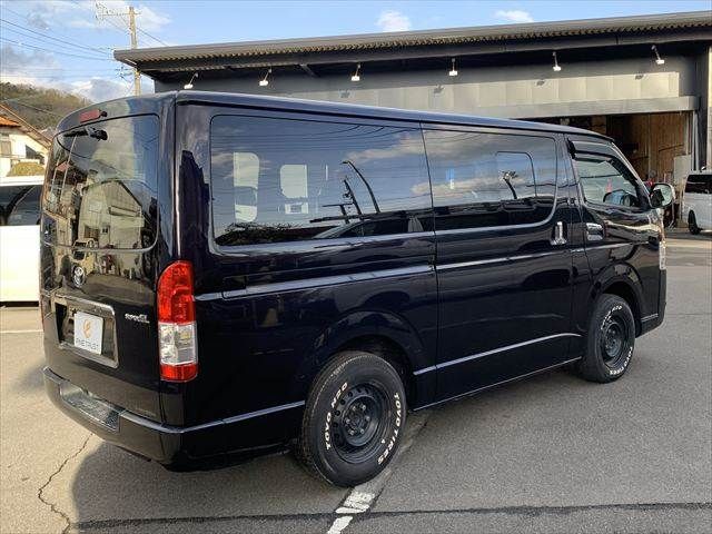 TOYOTA HIACE VAN 2WD 2018 Image 31