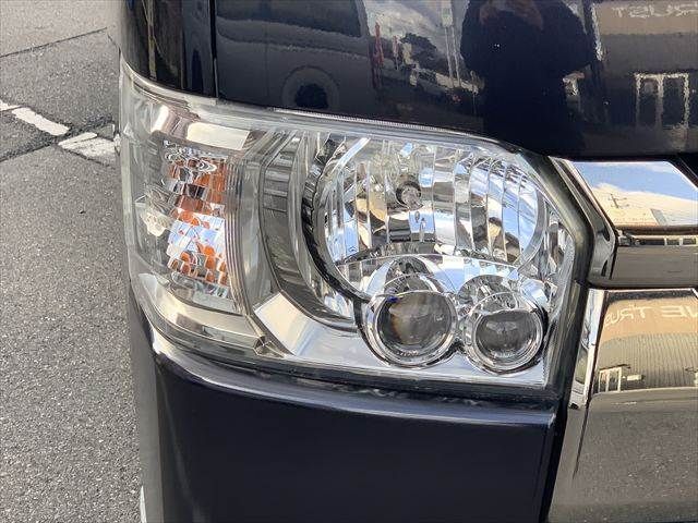 TOYOTA HIACE VAN 2WD 2018 Image 31